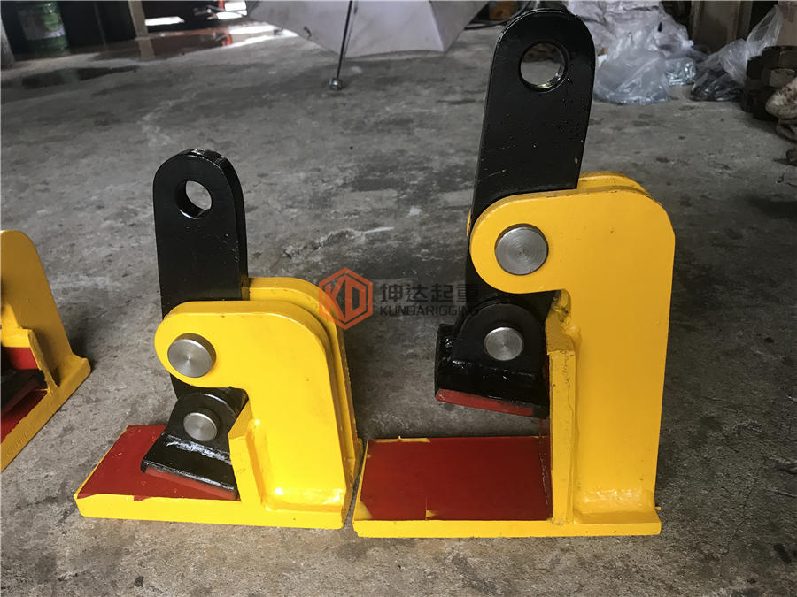 Steel plate tongs